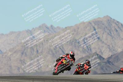 media/Dec-01-2025-Moto Forza (Mon) [[2daa91e15f]]/2-Intermediate Group/Session 4 Turn 9/